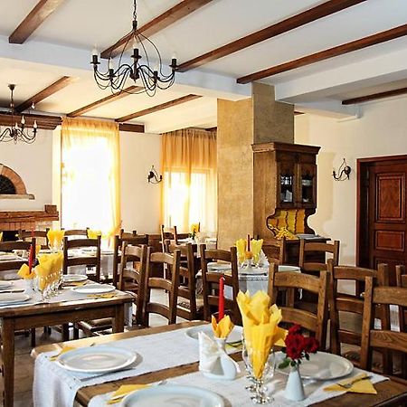 Pensiunea Vraja Muntelui Arieşeni Exterior foto