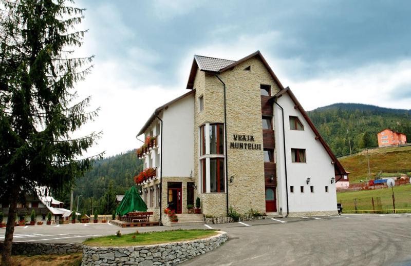 Pensiunea Vraja Muntelui Arieşeni Exterior foto