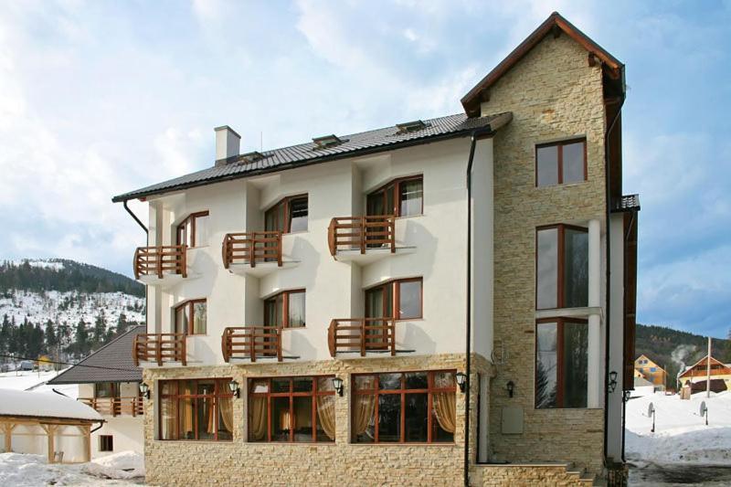 Pensiunea Vraja Muntelui Arieşeni Exterior foto